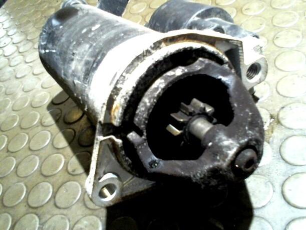 Foto: ANLASSER / STARTER BOSCH eines Opel Vectra 2.0 DI