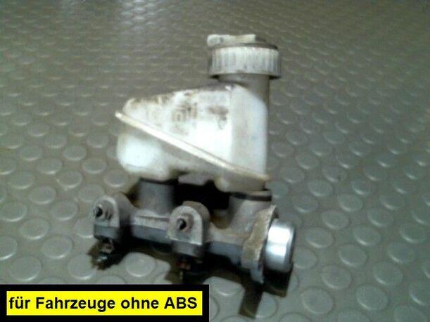 Foto: HAUPTBREMSZYLINDER eines Opel Astra