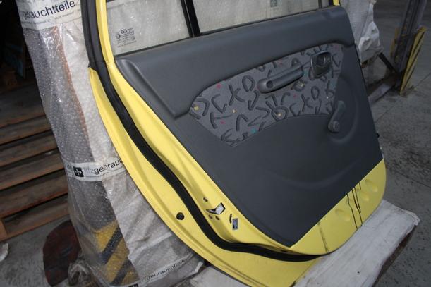 Foto: TÜR HINTEN LINKS eines Hyundai Atos Prime 1.0i