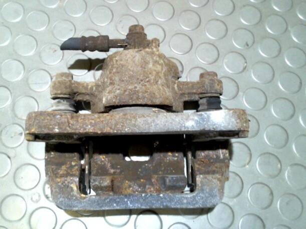 Foto: BREMSSATTEL HINTEN RECHTS eines Hyundai Santa Fe 2.7 V6 4WD