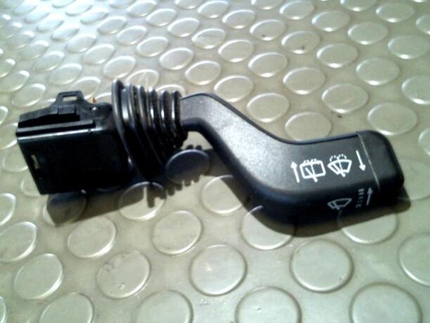 Foto: SCHEIBENWISCHERSCHALTER eines Opel Agila 1.0 12 V LS