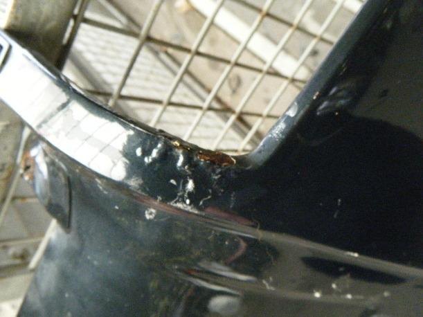 Foto: KOTFLÜGEL  LINKS (4-Türer) eines Opel Corsa LS