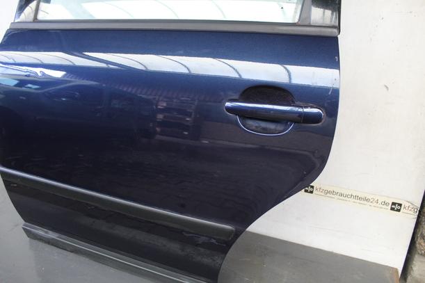 Foto: TÜR HINTEN LINKS eines VW Passat Variant 1.6