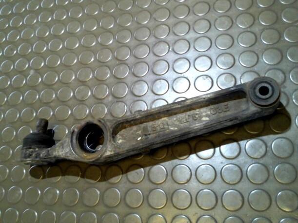 Foto: QUERLENKER VORN RECHTS eines Opel Agila 1.2 16 V GSi Champion