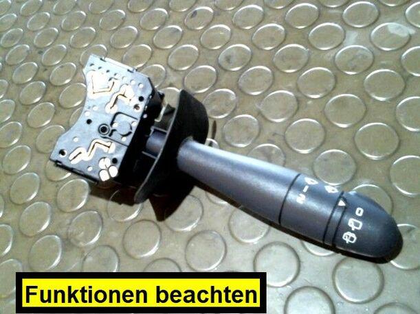 Foto: SCHEIBENWISCHERSCHALTER R eines Renault Clio 1.2 CS