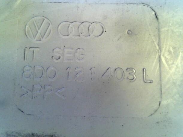 Foto: AUSGLEICHSBEHÄLTER eines VW Passat Variant 1.6 CS