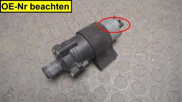 Foto: ELEKTRONISCHE ZUSATZWASSERPUMPE eines Mercedes-Benz E 220 CDI GSi