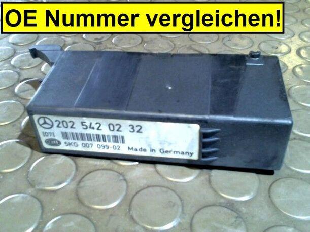 Foto: LICHTSTEUERGERÄT eines Mercedes-Benz C 180 CS