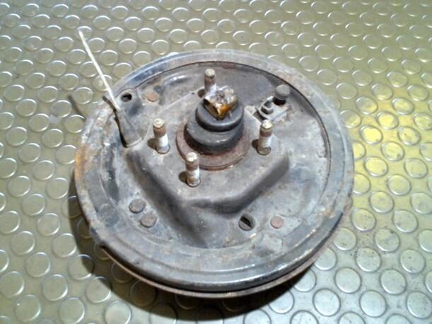 Foto: ACHSSCHENKEL HINTEN LINKS eines Opel Kadett E GSi