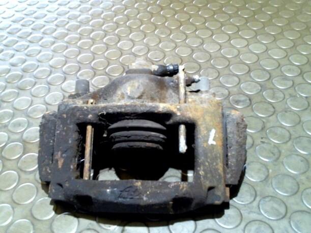 Foto: BREMSSATTEL VORNE LINKS eines Opel Ascona c GSi