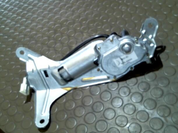 Foto: SCHEIBENWISCHERMOTOR HINTEN eines Renault Laguna 1.6 16V Club