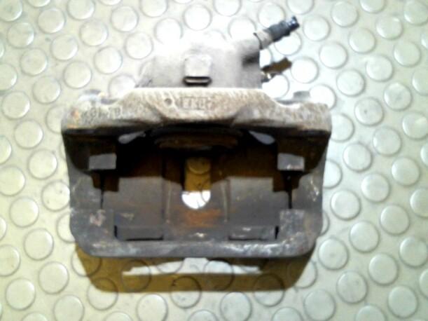 Foto: BREMSSATTEL VORN RECHTS eines Renault Laguna 1.6 16V Club