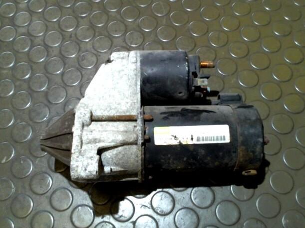 Foto: ANLASSER / STARTER eines Mitsubishi Carisma 1600 Club