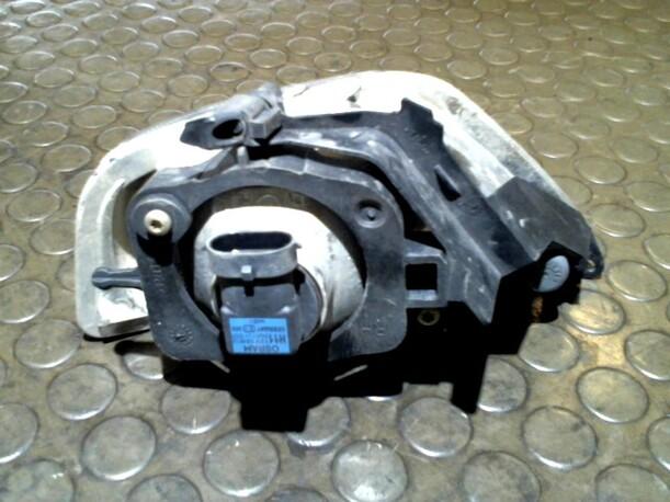Foto: NEBELSCHEINWERFER RECHTS eines Ford Focus Turnier Club