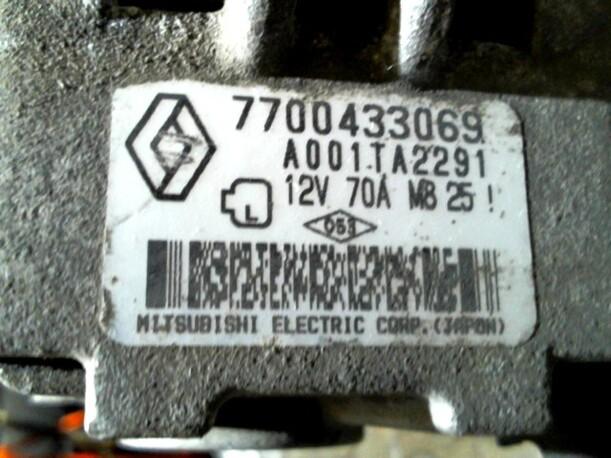 Foto: LICHTMASCHINE eines Renault Twingo 1.2 Club