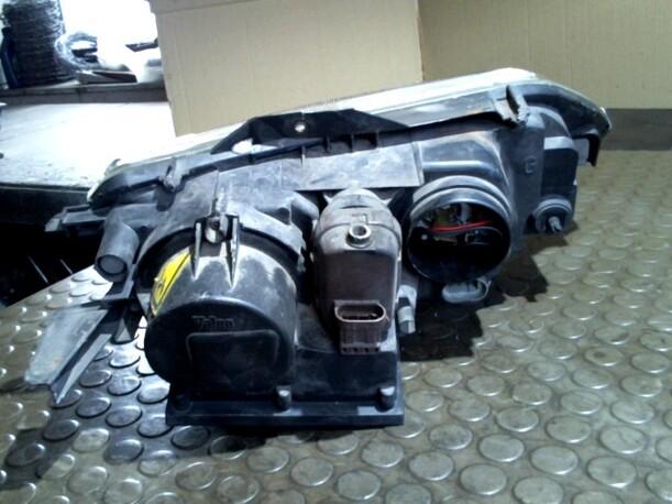 Foto: SCHEINWERFER XENON LINKS eines Renault Grand Espace 2.2 dCi