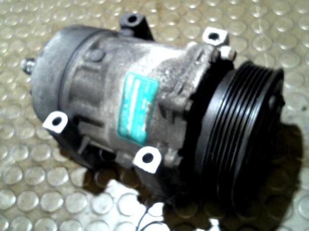 Foto: KOMPRESSOR KLIMAANLAGE eines Volvo V40 1.9 D Club