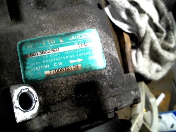 Foto: KOMPRESSOR KLIMAANLAGE eines Volvo V40 1.9 D Club