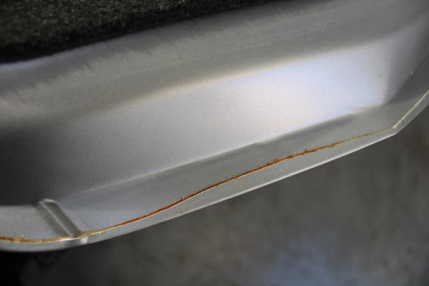Foto: HECKKLAPPE / HECKDECKEL eines Chrysler 300 M 3.5 Club