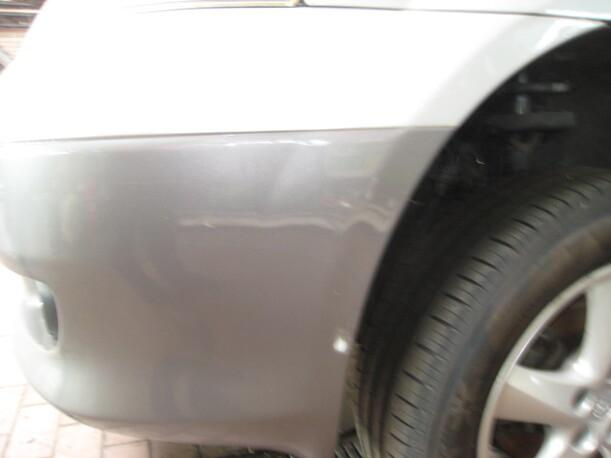 Foto: STOßFÄNGER / STOßSTANGE VORNE eines Mazda MPV 2.0 TD Club