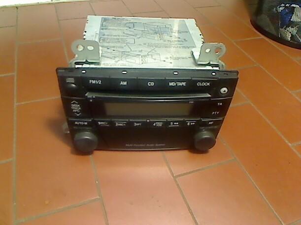 Foto: RADIO eines Mazda MPV 2.0 TD Club