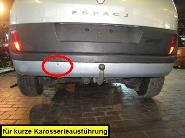 Foto: STOßSTANGE / STOSSFÄNGER HINTEN eines Renault Espace 2.0 Club
