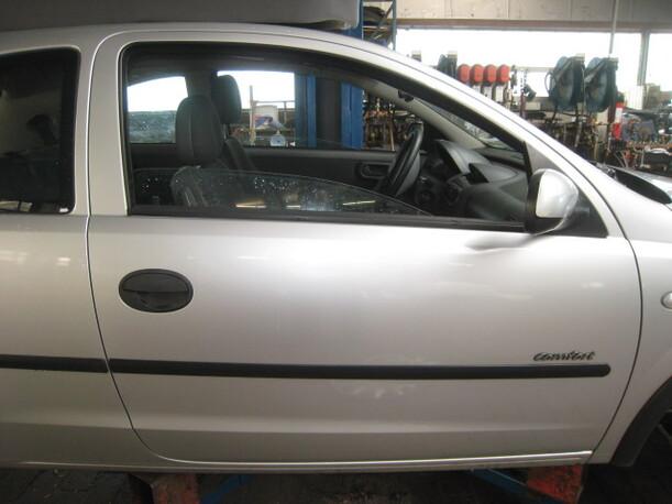 Foto: TÜR VORNE RECHTS (2/3-türer) eines Opel Corsa 1.2 16V Club