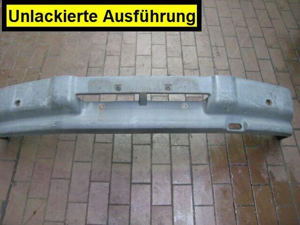 Foto: STOßFÄNGER / STOßSTANGE VORNE eines Ford Transit 100 L D Club