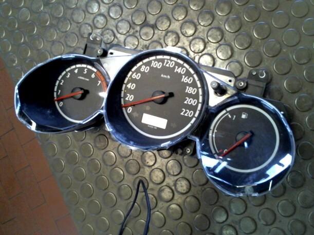 Foto: TACHOEINHEIT eines Honda Jazz 1.4 Club