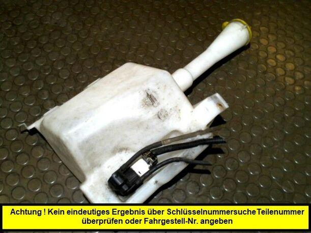 Foto: SCHEIBENWASCHBEHÄLTER eines Nissan Almera 1.5 Club