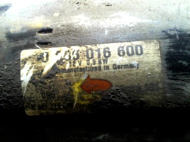 Foto: ANLASSER / STARTER BOSCH eines Renault Twingo 1.3 Club
