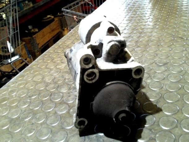 Foto: ANLASSER / STARTER BOSCH eines Renault Twingo 1.3 Club