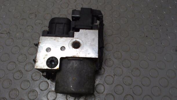 Foto: HAUPTBREMSAGGREGAT ABS eines Fiat Seicento 1.1 Club