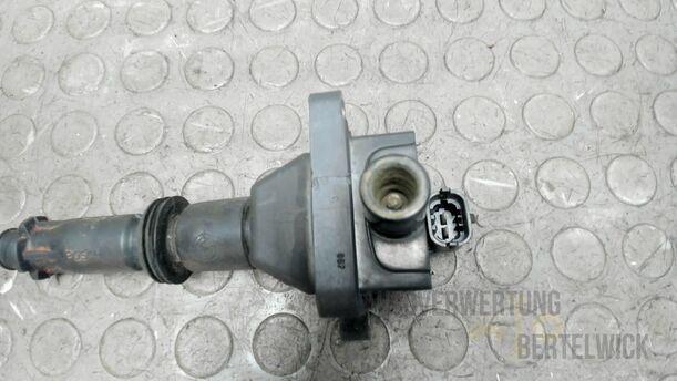 Foto: ZÜNDSPULE eines Alfa Romeo 146 1.6 Club