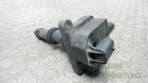 Foto: ZÜNDSPULE eines Alfa Romeo 146 1.6 Club