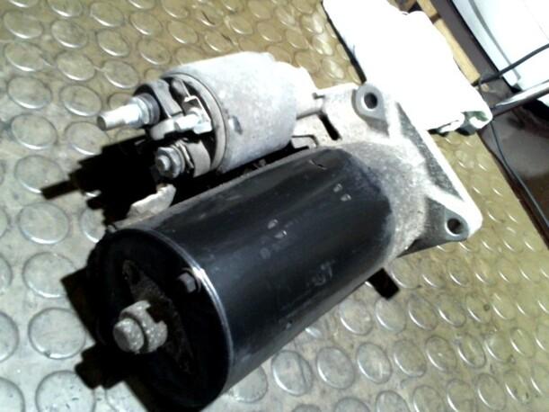 Foto: ANLASSER / STARTER BOSCH eines Fiat Punto 1.9 JTD Club