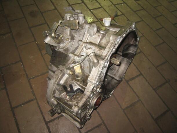 Foto: SCHALTGETRIEBE 5-GANG (UNGEPRÜFT) eines Opel Astra 2.2 16V Coupe