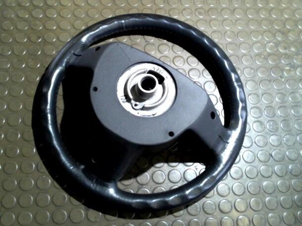 Foto: LENKRAD (OHNE AIRBAG) eines Opel Signum 3.0 V6 CDTI Club