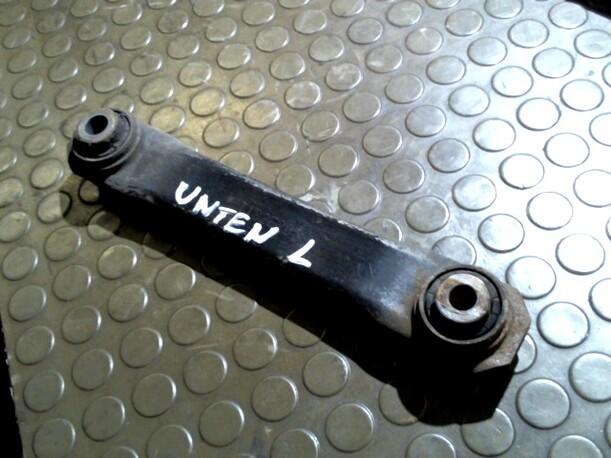 Foto: QUERLENKER UNTEN VORN LINKS eines Opel Signum 2.2 Club