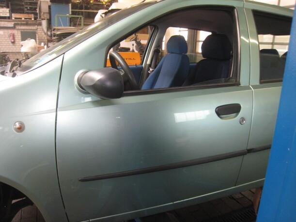 Foto: TÜR VORNE LINKS (4/5-Türer) eines Fiat Punto 1.2 Club
