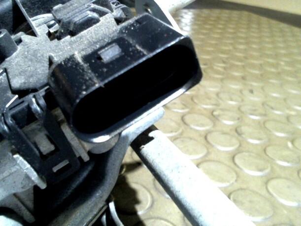 Foto: SCHEIBENWISCHERMOTOR VORN eines Seat Ibiza 1.2 12V