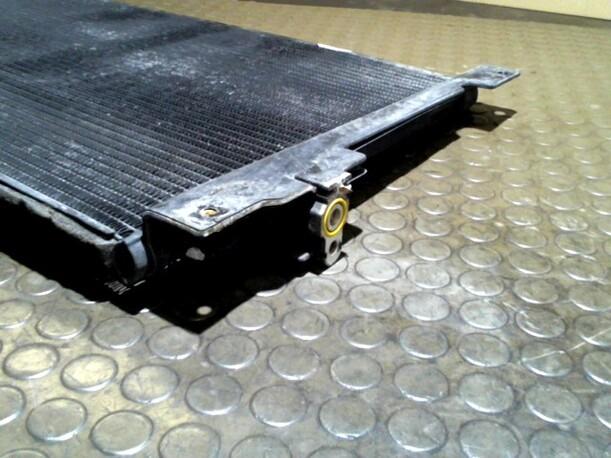 Foto: KONDENSATOR KLIMAANLAGE eines Volvo V70 2.5 D