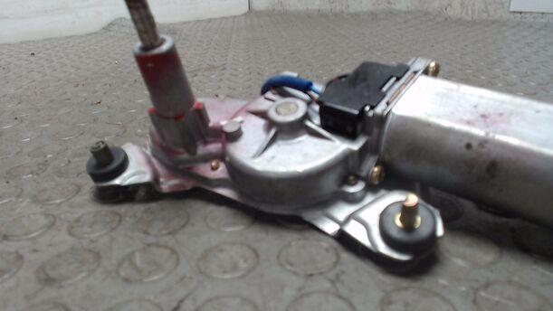 Foto: SCHEIBENWISCHERMOTOR HINTEN eines Mazda Demio 1.4