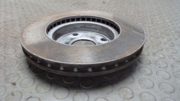 Foto: BREMSSCHEIBE VORN LINKS eines Mazda Demio 1.4
