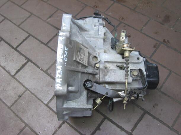 Foto: SCHALTGETRIEBE 5-GANG eines Mazda Demio 1.4