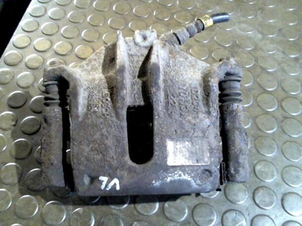 Foto: BREMSSATTEL VORN LINKS eines Citroen Xsara Coupe 1.6 16V