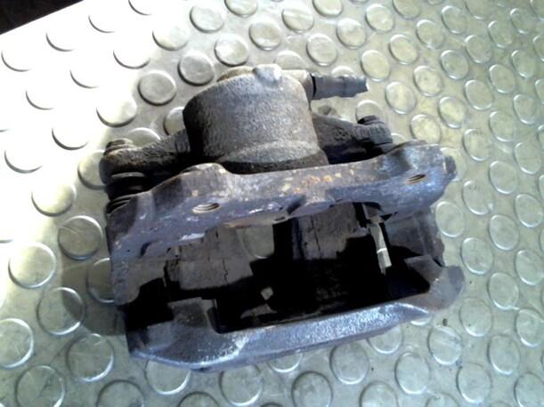 Foto: BREMSSATTEL VORNE RECHTS eines Fiat Grande Punto 1.4 16V