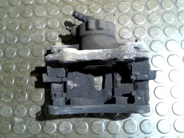 Foto: BREMSSATTEL VORN LINKS eines Citroen C2 1.1