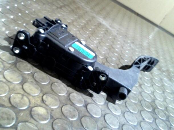 Foto: GASPEDAL eines VW Polo 1.4