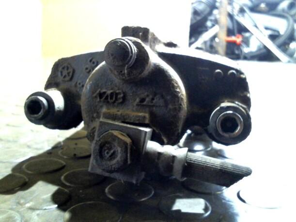 Foto: BREMSSATTEL HINTEN RECHTS eines Chrysler Voyager 2.4
